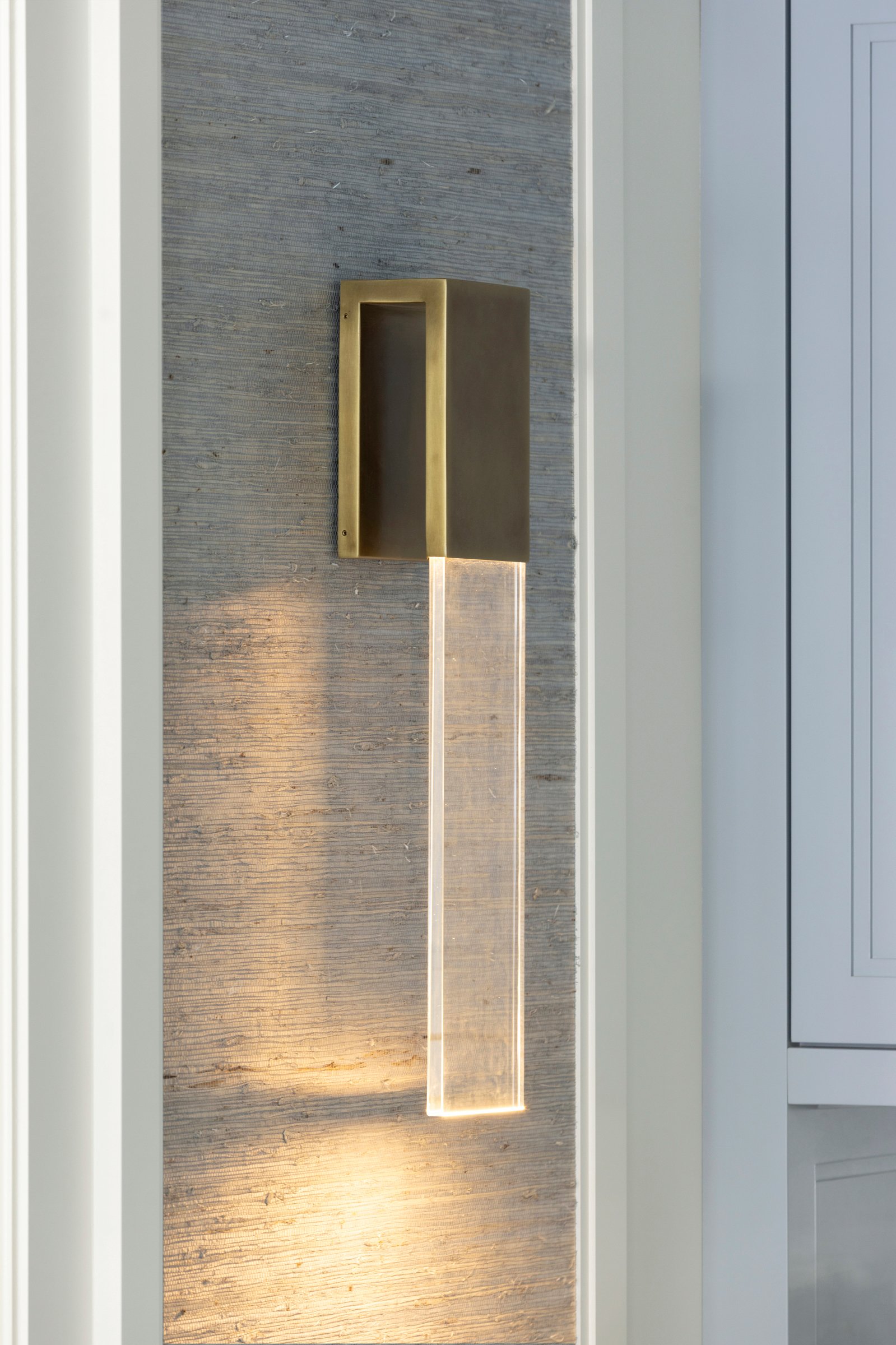 a home in blue tones 6